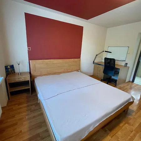 Bibi-d Apartamento Komárno